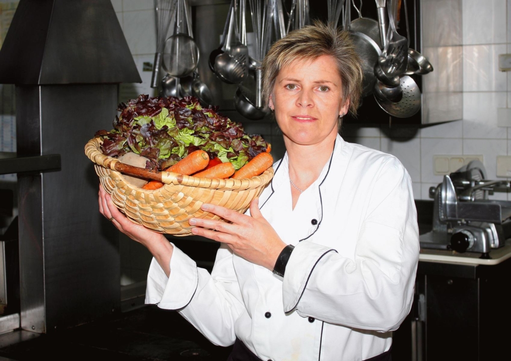 Elisabeth Mittl-Eggert, Inhaberin des Gasthofs Zum Brunnen